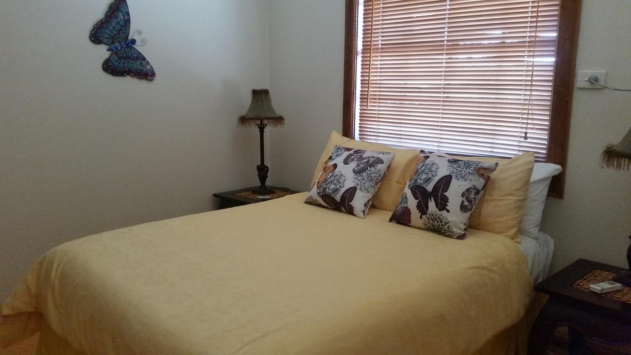 Sonja'S Bed And Breakfast Lightning Ridge Kültér fotó